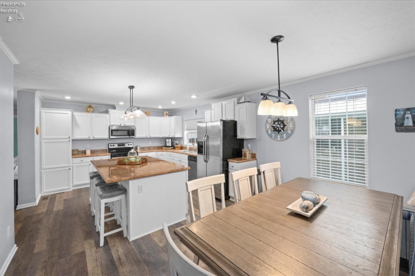 1760 Merrimac Avenue, Marblehead, 43440, 3 Bedrooms Bedrooms, ,2 BathroomsBathrooms,Residential,For Sale,Merrimac,20260069