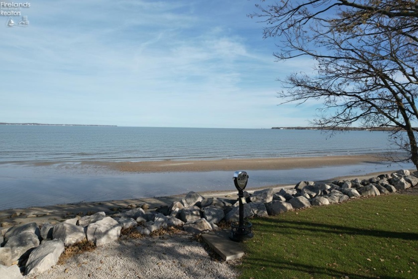 1760 Merrimac Avenue, Marblehead, 43440, 3 Bedrooms Bedrooms, ,2 BathroomsBathrooms,Residential,For Sale,Merrimac,20260069