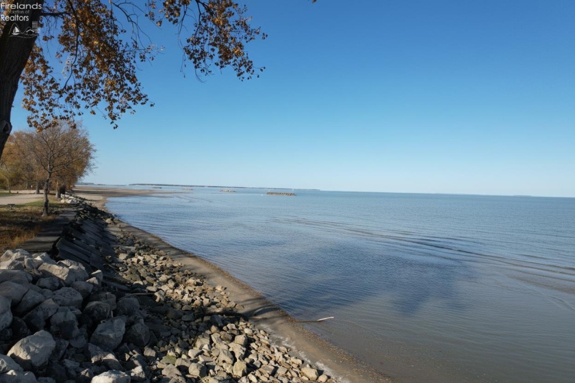 1760 Merrimac Avenue, Marblehead, 43440, 3 Bedrooms Bedrooms, ,2 BathroomsBathrooms,Residential,For Sale,Merrimac,20260069