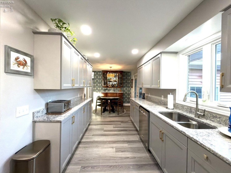 1114 Mudbrook Road, Huron, 44839, 4 Bedrooms Bedrooms, ,2 BathroomsBathrooms,Residential,For Sale,Mudbrook,20260197