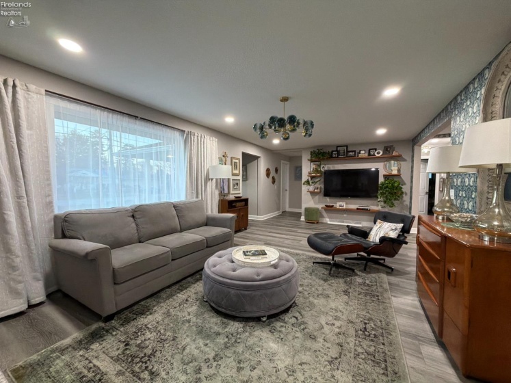 1114 Mudbrook Road, Huron, 44839, 4 Bedrooms Bedrooms, ,2 BathroomsBathrooms,Residential,For Sale,Mudbrook,20260197