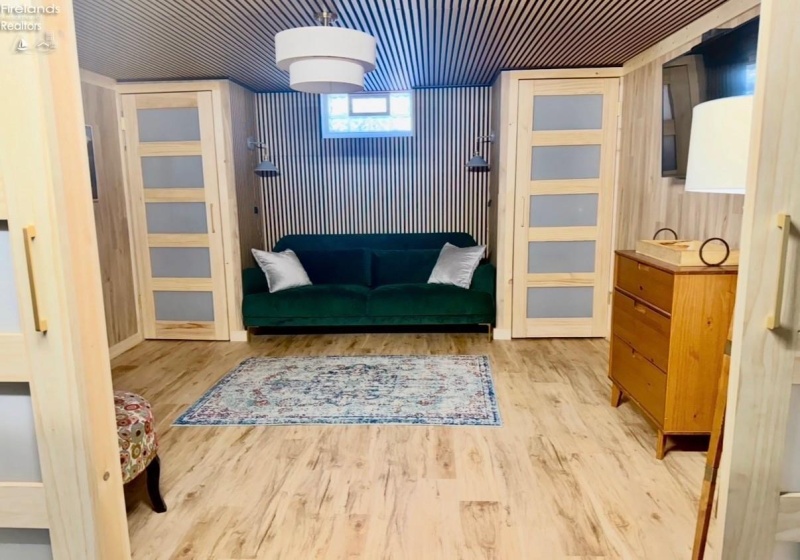 1114 Mudbrook Road, Huron, 44839, 4 Bedrooms Bedrooms, ,2 BathroomsBathrooms,Residential,For Sale,Mudbrook,20260197