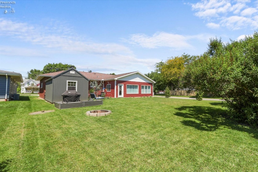 1114 Mudbrook Road, Huron, 44839, 4 Bedrooms Bedrooms, ,2 BathroomsBathrooms,Residential,For Sale,Mudbrook,20260197