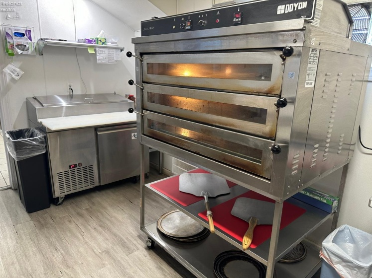 7697 Harbor Road, Marblehead, 43440, ,Commercial,For Sale,Harbor,20260211