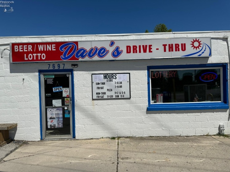 7697 Harbor Road, Marblehead, 43440, ,Commercial,For Sale,Harbor,20260211