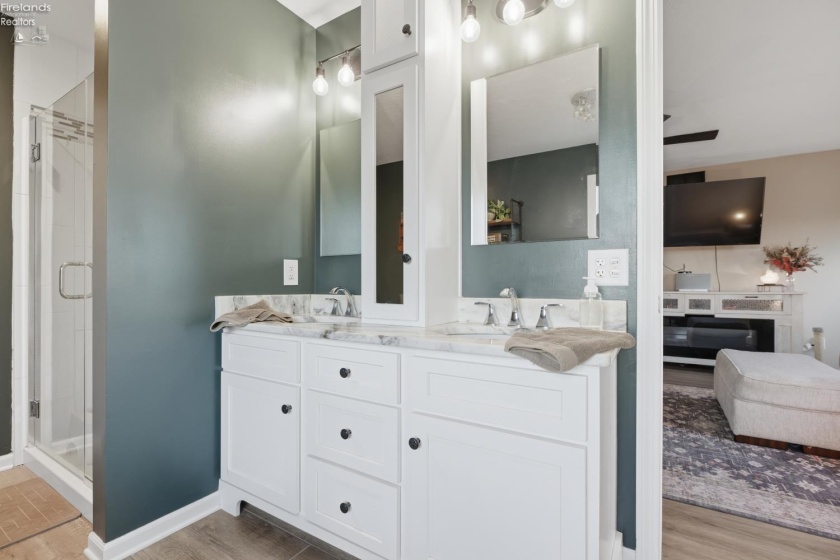 11777 New London Eastern Road, Spencer, 44275, 5 Bedrooms Bedrooms, ,4 BathroomsBathrooms,Residential,For Sale,New London Eastern,20260186