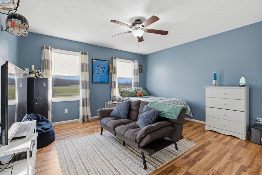 11777 New London Eastern Road, Spencer, 44275, 5 Bedrooms Bedrooms, ,4 BathroomsBathrooms,Residential,For Sale,New London Eastern,20260186