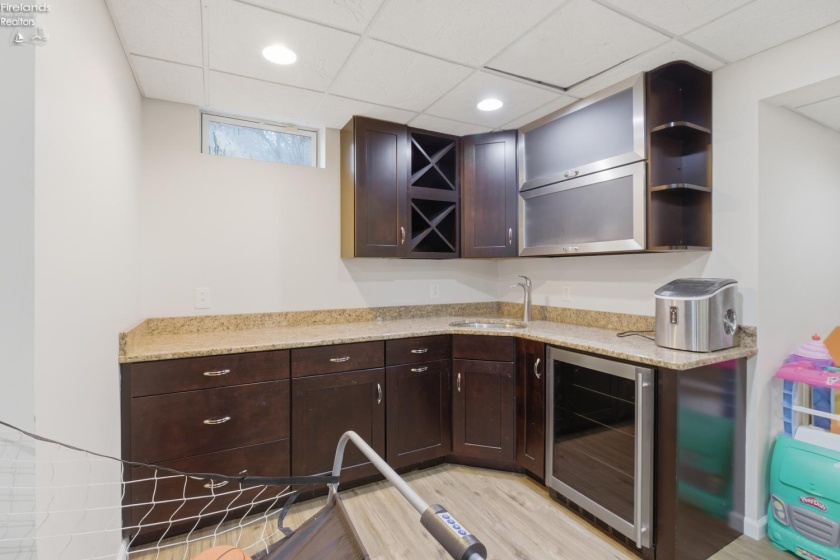 11777 New London Eastern Road, Spencer, 44275, 5 Bedrooms Bedrooms, ,4 BathroomsBathrooms,Residential,For Sale,New London Eastern,20260186