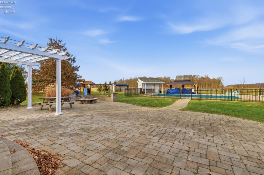 11777 New London Eastern Road, Spencer, 44275, 5 Bedrooms Bedrooms, ,4 BathroomsBathrooms,Residential,For Sale,New London Eastern,20260186