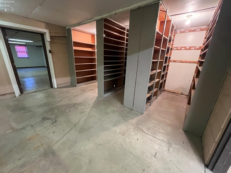 3 Baker Street, Norwalk, 44857, ,Commercial,For Sale,Baker,20260216