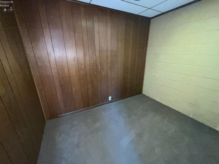 3 Baker Street, Norwalk, 44857, ,Commercial,For Sale,Baker,20260216