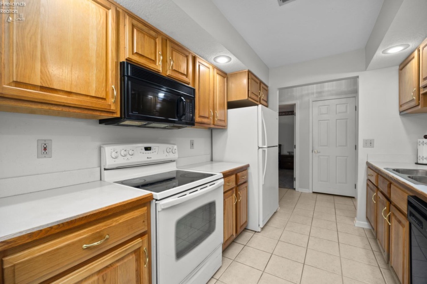 216 Chevy Drive, Huron, 44839, 2 Bedrooms Bedrooms, ,2 BathroomsBathrooms,Residential,For Sale,Chevy,20254554