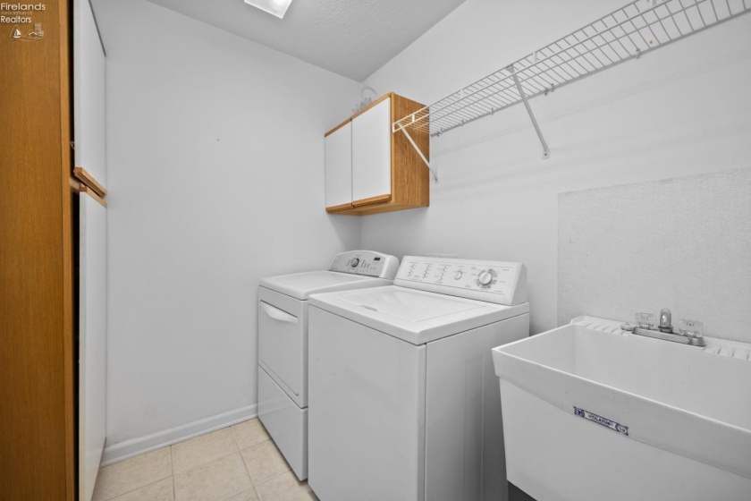 216 Chevy Drive, Huron, 44839, 2 Bedrooms Bedrooms, ,2 BathroomsBathrooms,Residential,For Sale,Chevy,20254554