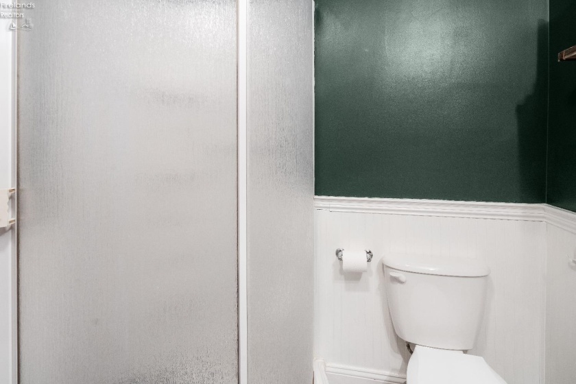 305 Cherry Street, Clyde, 43410, 5 Bedrooms Bedrooms, ,2 BathroomsBathrooms,Residential,For Sale,Cherry,20260224