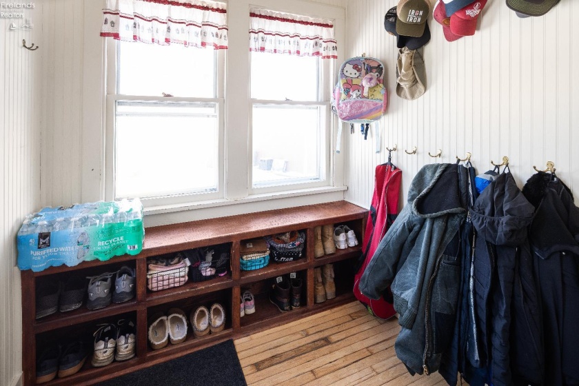 305 Cherry Street, Clyde, 43410, 5 Bedrooms Bedrooms, ,2 BathroomsBathrooms,Residential,For Sale,Cherry,20260224