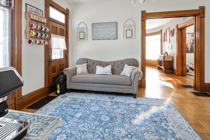 305 Cherry Street, Clyde, 43410, 5 Bedrooms Bedrooms, ,2 BathroomsBathrooms,Residential,For Sale,Cherry,20260224