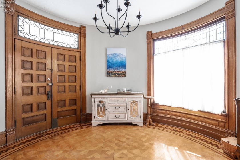 305 Cherry Street, Clyde, 43410, 5 Bedrooms Bedrooms, ,2 BathroomsBathrooms,Residential,For Sale,Cherry,20260224