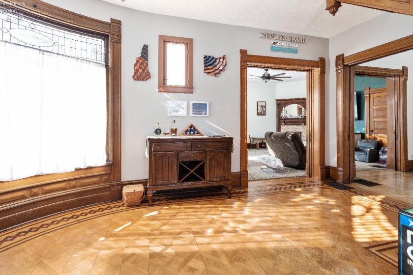 305 Cherry Street, Clyde, 43410, 5 Bedrooms Bedrooms, ,2 BathroomsBathrooms,Residential,For Sale,Cherry,20260224