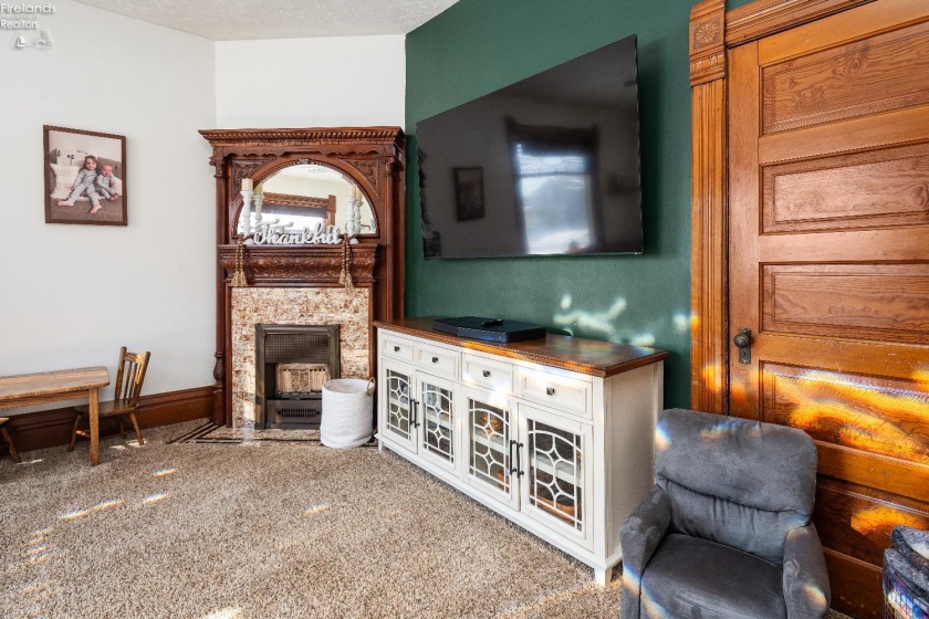 305 Cherry Street, Clyde, 43410, 5 Bedrooms Bedrooms, ,2 BathroomsBathrooms,Residential,For Sale,Cherry,20260224