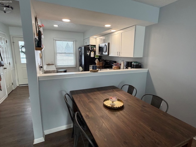 706 Creekside Drive, Huron, 44839, 2 Bedrooms Bedrooms, ,2 BathroomsBathrooms,Residential,For Sale,Creekside,20260220