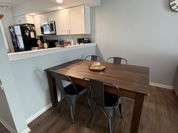 706 Creekside Drive, Huron, 44839, 2 Bedrooms Bedrooms, ,2 BathroomsBathrooms,Residential,For Sale,Creekside,20260220