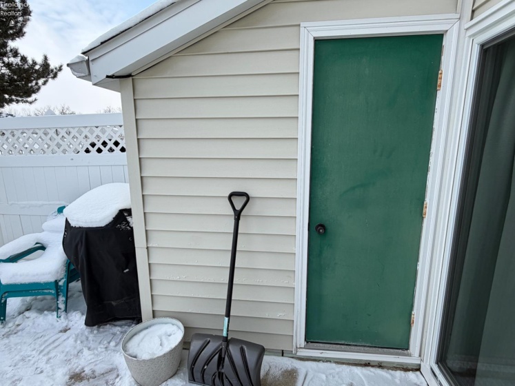 706 Creekside Drive, Huron, 44839, 2 Bedrooms Bedrooms, ,2 BathroomsBathrooms,Residential,For Sale,Creekside,20260220