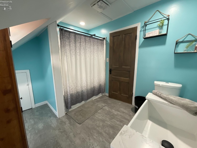 246 Spring Street, Clyde, 43410, 3 Bedrooms Bedrooms, ,2 BathroomsBathrooms,Residential,For Sale,Spring,20260198