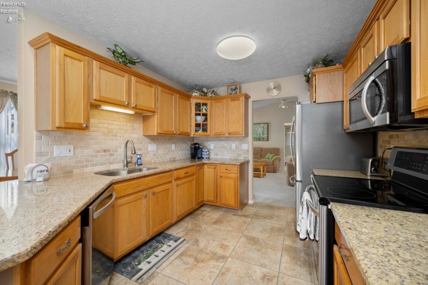 504 Loon Lane, Huron, 44839, 3 Bedrooms Bedrooms, ,2 BathroomsBathrooms,Residential,For Sale,Loon,20260234