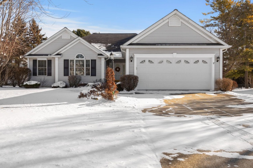 504 Loon Lane, Huron, 44839, 3 Bedrooms Bedrooms, ,2 BathroomsBathrooms,Residential,For Sale,Loon,20260234