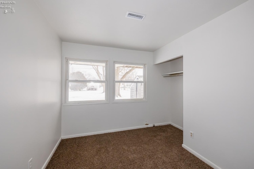 4223 Palm Avenue, Lorain, 44055, 3 Bedrooms Bedrooms, ,1 BathroomBathrooms,Residential,For Sale,Palm,20260213