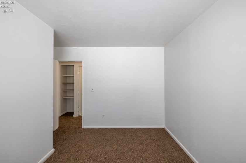 4223 Palm Avenue, Lorain, 44055, 3 Bedrooms Bedrooms, ,1 BathroomBathrooms,Residential,For Sale,Palm,20260213