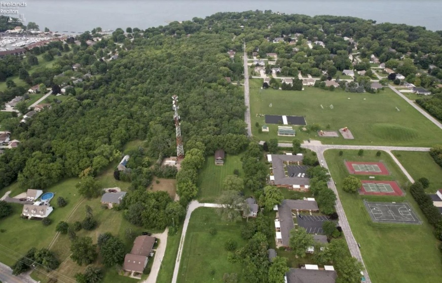 4567 E Kalalujah Lake Drive, Port Clinton, 45342, ,Land,For Sale,E Kalalujah Lake,20260232