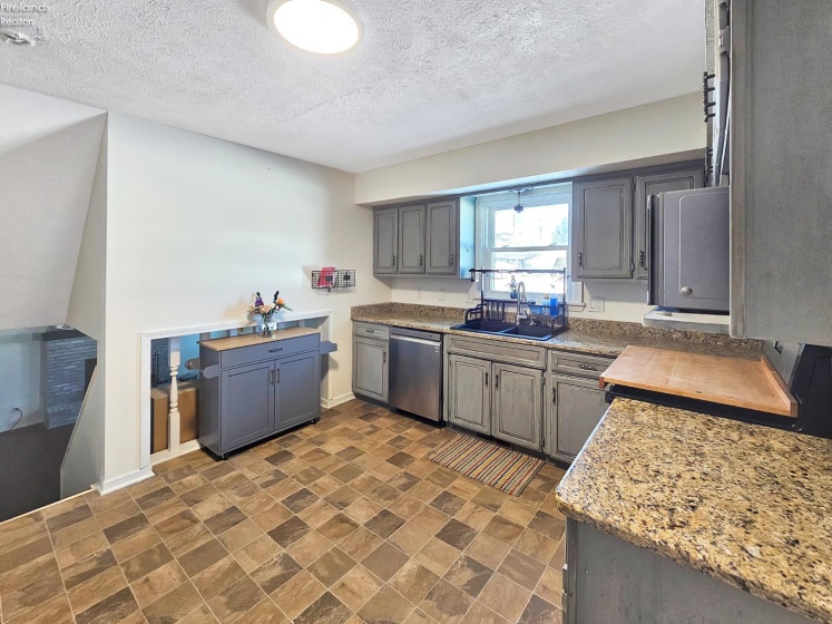 207 Norbert Place, Sandusky, 44870, 3 Bedrooms Bedrooms, ,3 BathroomsBathrooms,Residential,For Sale,Norbert,20260221