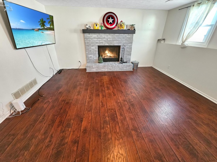 207 Norbert Place, Sandusky, 44870, 3 Bedrooms Bedrooms, ,3 BathroomsBathrooms,Residential,For Sale,Norbert,20260221