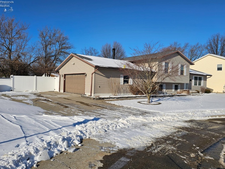 207 Norbert Place, Sandusky, 44870, 3 Bedrooms Bedrooms, ,3 BathroomsBathrooms,Residential,For Sale,Norbert,20260221