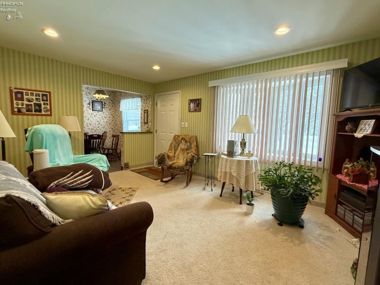 705 Thorpe Drive, Sandusky, 44870, 3 Bedrooms Bedrooms, ,1 BathroomBathrooms,Residential,For Sale,Thorpe,20260226