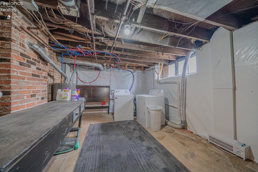 88 Sycamore Street, Tiffin, 44883, 4 Bedrooms Bedrooms, ,2 BathroomsBathrooms,Residential,For Sale,Sycamore,20260230