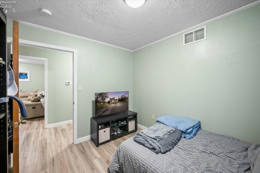 620 Jefferson Street, Port Clinton, 43452, ,Multiple Units,For Sale,Jefferson,20260102