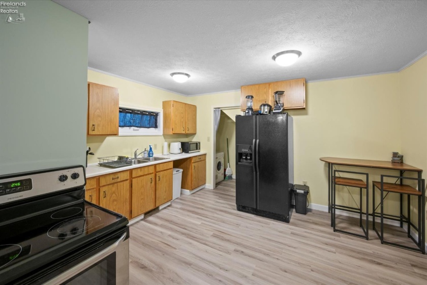 620 Jefferson Street, Port Clinton, 43452, ,Multiple Units,For Sale,Jefferson,20260102