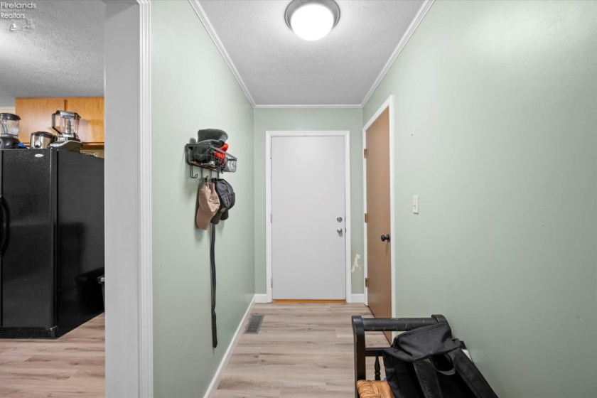 620 Jefferson Street, Port Clinton, 43452, ,Multiple Units,For Sale,Jefferson,20260102