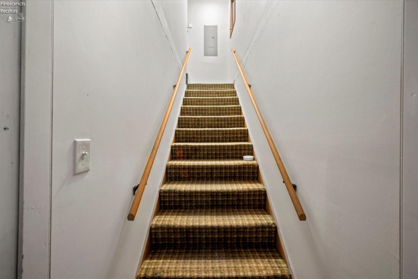 620 Jefferson Street, Port Clinton, 43452, ,Multiple Units,For Sale,Jefferson,20260102