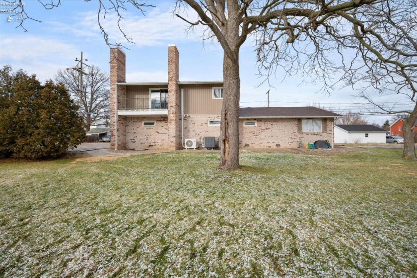 620 Jefferson Street, Port Clinton, 43452, ,Multiple Units,For Sale,Jefferson,20260102