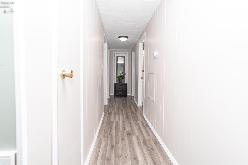 1203 Chateau Court, Findlay, 45840, 3 Bedrooms Bedrooms, ,2 BathroomsBathrooms,Residential,For Sale,Chateau,20251953