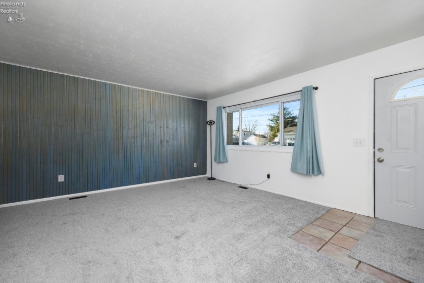 1065 Inland Drive, Vermilion, 44089, 3 Bedrooms Bedrooms, ,1 BathroomBathrooms,Residential,For Sale,Inland,20260178