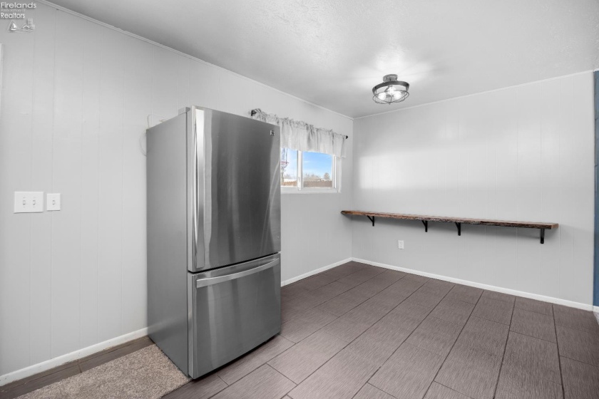 1065 Inland Drive, Vermilion, 44089, 3 Bedrooms Bedrooms, ,1 BathroomBathrooms,Residential,For Sale,Inland,20260178