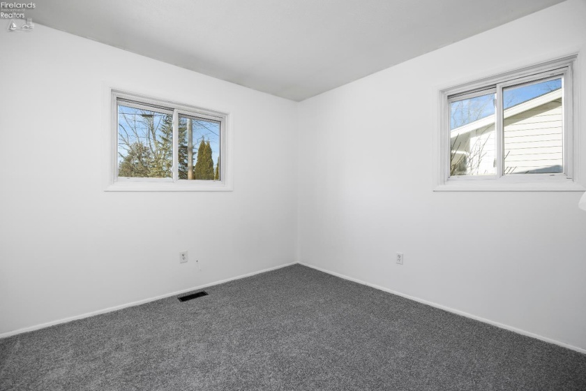 1065 Inland Drive, Vermilion, 44089, 3 Bedrooms Bedrooms, ,1 BathroomBathrooms,Residential,For Sale,Inland,20260178