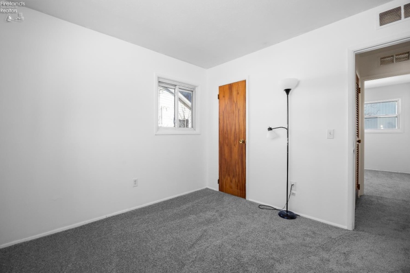 1065 Inland Drive, Vermilion, 44089, 3 Bedrooms Bedrooms, ,1 BathroomBathrooms,Residential,For Sale,Inland,20260178