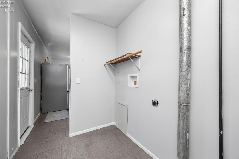 1065 Inland Drive, Vermilion, 44089, 3 Bedrooms Bedrooms, ,1 BathroomBathrooms,Residential,For Sale,Inland,20260178