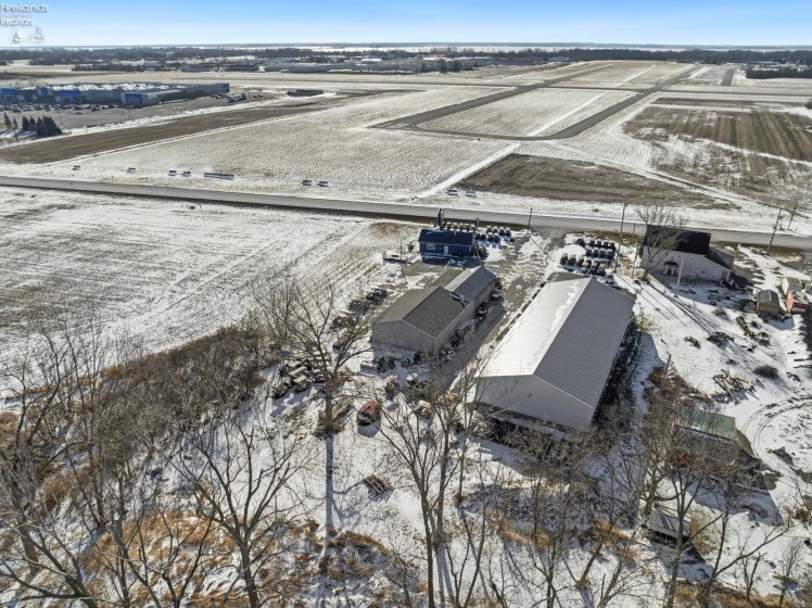 2669 Harbor Road, Port Clinton, 43452, ,Commercial,For Sale,Harbor,20260255