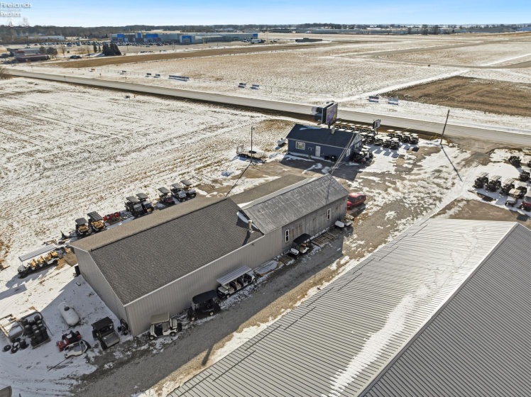 2669 Harbor Road, Port Clinton, 43452, ,Commercial,For Sale,Harbor,20260255